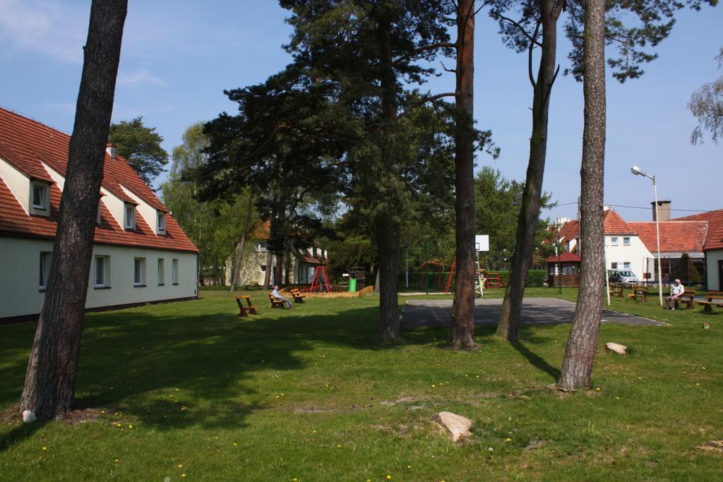 Osrodek Wypoczynkowy Merkury Mrzeżyno Eksteriør bilde